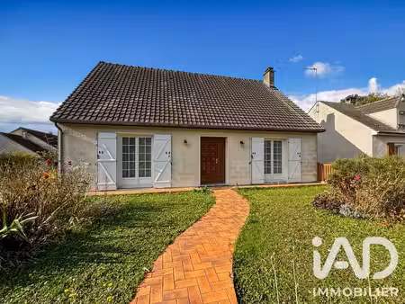 maison traditionnelle à chenoise-cucharmoy (77160)