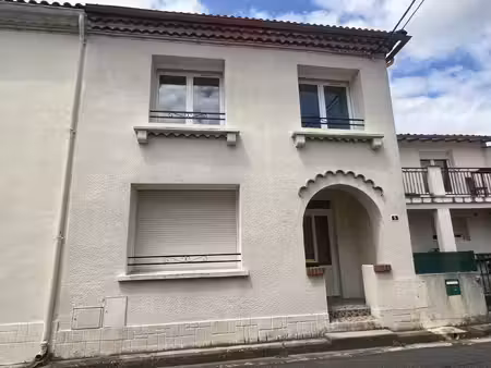 location maison 4 pièces 82 m² à tonneins (47400)