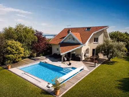 marin – villa avec piscine – terrain de 1 200 m² – 4 chambres