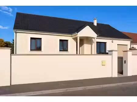 vente maison 4 pièces 120 m² à bourges (18000)  235 000 €