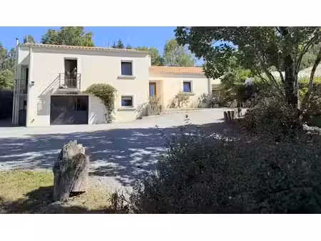 vente maison 10 pièces 185 m² à cheffois (85390)  323 950 €