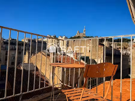 rue st jacques t2 dernier étage ascenseur balcon