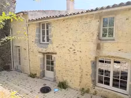 vente maison à la châtaigneraie (85120) : à vendre / 180m² la châtaigneraie