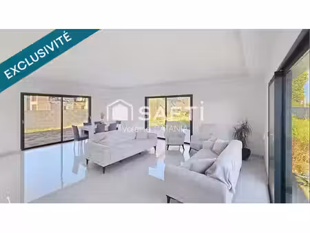 saint-etienne de st geoirs  maison contemporaine de plain-pied – 125 m² – terrain 675 m²