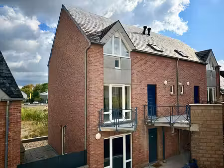 duplex à vendre dans le centre de marche