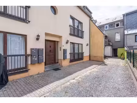 arlon: charmant studio de 37 m² avec chambre séparée