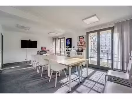 location bureaux neuilly sur seine 92200 131m²