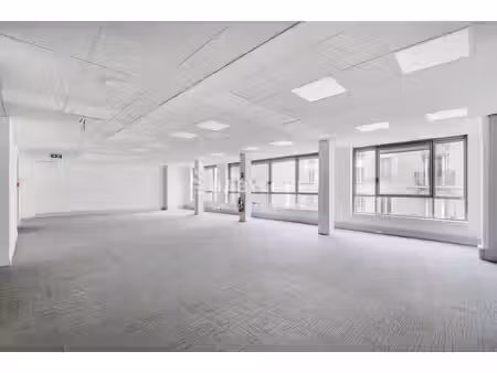 location bureaux neuilly sur seine 92200 261m² à 523m²