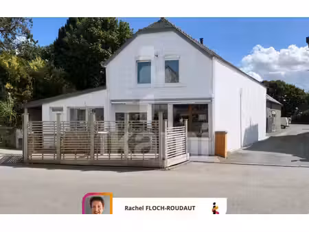 local commercial de 158 m² à scaer - 128 000 €