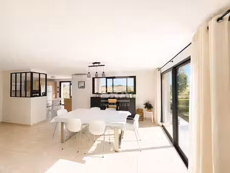 maison contemporaine avec vue panoramique