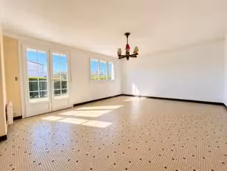 vente maison aux sables-d'olonne (85100) : à vendre / 94m² les sables-d'olonne