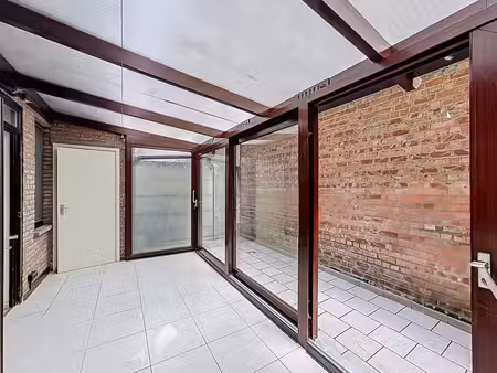 spacieux appartement 1ch-bon état-avec véranda à grimbergen