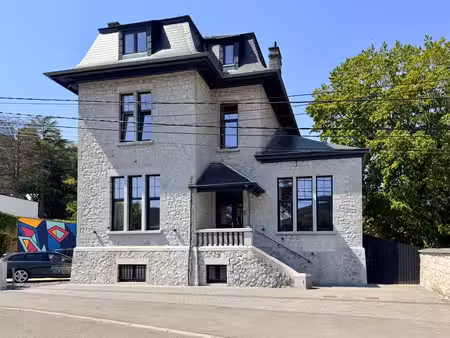 propriété en face de la meuse