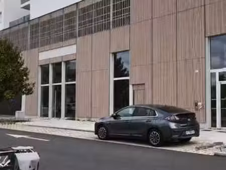 vente bureaux et commerces à rennes (35000) : à vendre / 180m² rennes