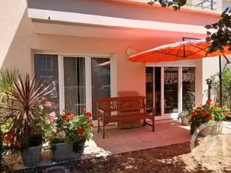 vente maison à granville (50400) : à vendre / 92m² granville