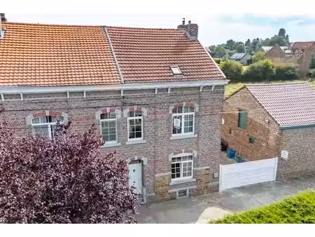maison 3 façades  2 chambres (poss.4) avec jardin et garage