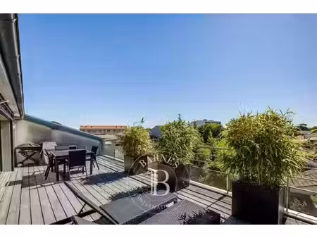 exclusivité - bordeaux barrière de pessac - appartement de 97 m² - terrasse 37 m² -...