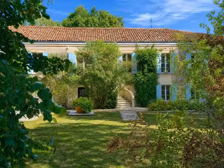 yvrac — château — domaine viticole aux portes de bordeaux