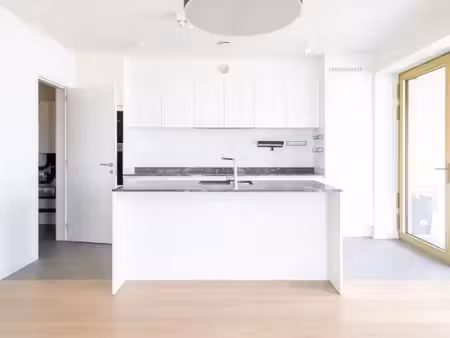 appartement 3ch. avec terrasse
