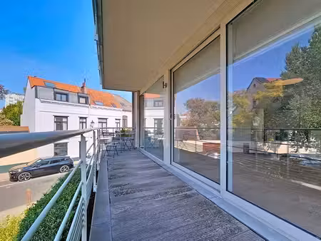 appartement à louer à uccle € 1.150 (lrjog) - parvissimmo | zimmo