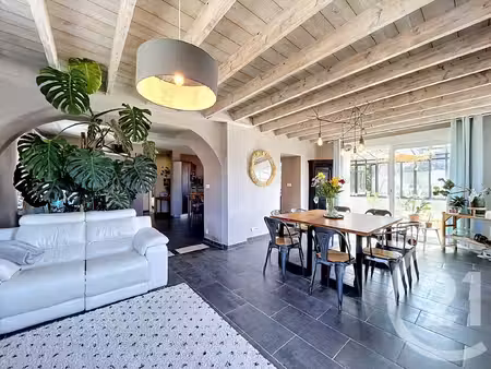 achat : maison (43200)