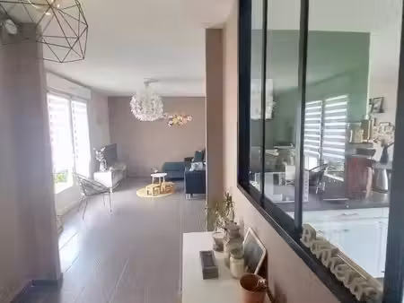 ernée – maison de plain-pied rénovée 88 m² – 3 ch. – jardin  terrasse 60 m² – aucun...