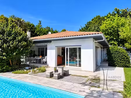 vente maison 4 pièces 151 m² à ciboure (64500)  755 000 €