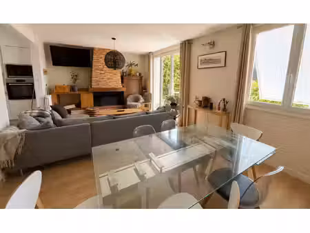 56 - arradon - immeuble de rapport a rehabiliter en maison d'habitation