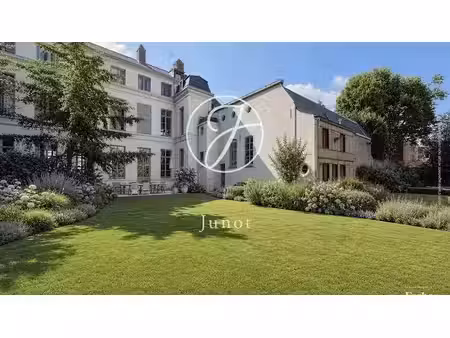 vente maison 33 pièces 700 m² à lille (59000)  3 885 000 €