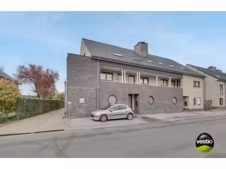 duplexappartement met 2 slaapkamers te helchteren