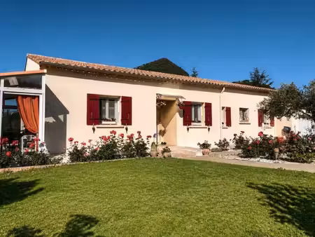 aubres – plain‑pied de 146 m² avec vue unique