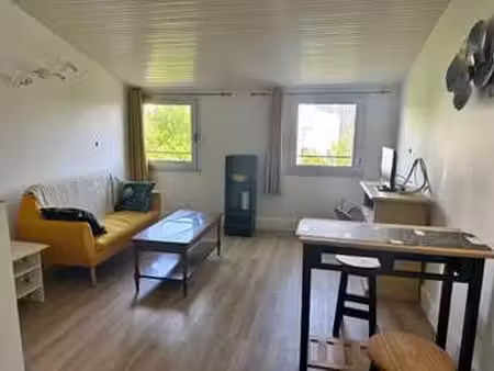 location appartement 2 pièces meublé à la rochelle (17000) : à louer 2 pièces meublé / 37m