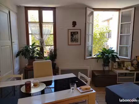 appartement t2 de 40m² meublé