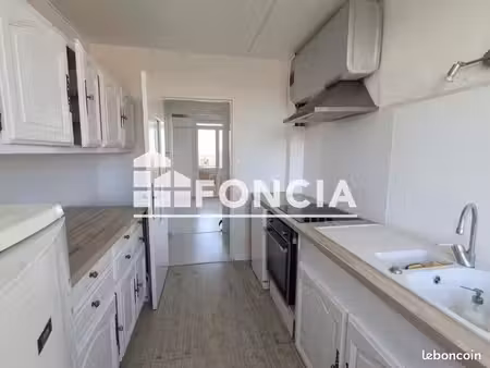 appartement 3 pièces 65 m²
