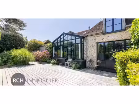maison avec piscine et jardin grosrouvre (78)