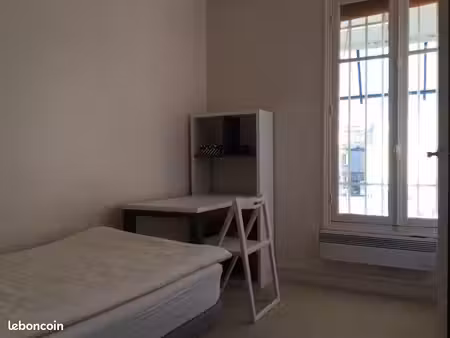 location chambre de service paris 16ème