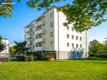 appartement 4 pièces 75 m²