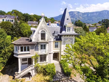 à vendre - château de kandy à aix-les-bains