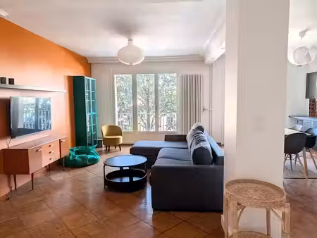 vente appartement 5 pièces 134.41 m² à bron (69500)  385 000 €