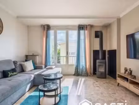 maison familiale avec appartement aménagé en sous-sol-juvisy sur orge