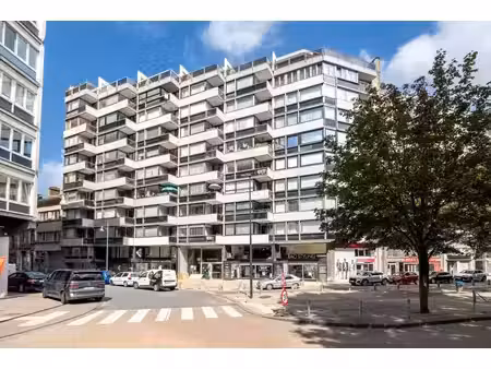 appartement à vendre avec terrasse et 2 chambres   charleroi (vbe64035)
