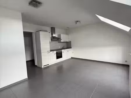 appartement 2 ch à louer  jemeppe-sur-sambre