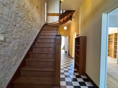 maison de ville en pierres avec jardin – bergerac