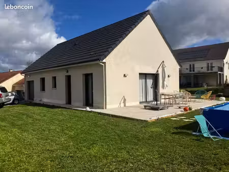maison t4 à louer