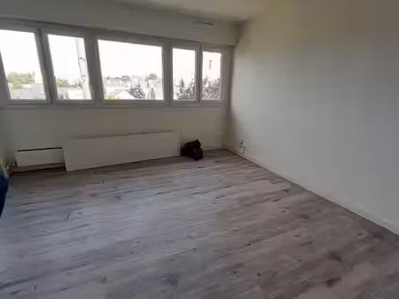 loue studio angers