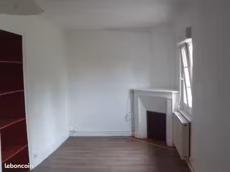 parigne l'eveque maison de bourg 2 chambres