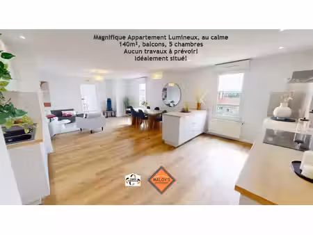 rare 140 m2 sans travaux à prévoir  grand séjour lumineux 