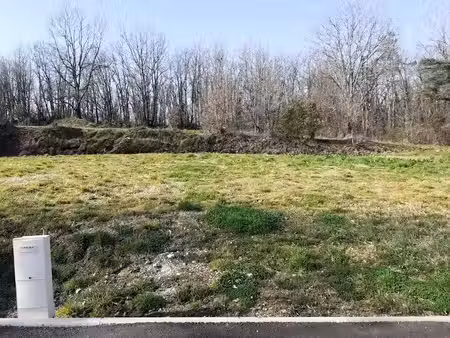 vente terrain 1700 m² à léojac (82230)  83 200 €