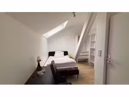 chambre meublee avec salle d'eau coliving