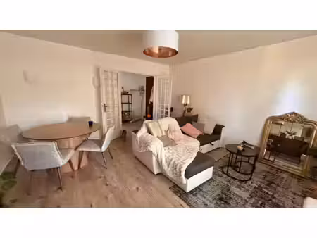appartement t3 saint augustin avec parking et cave
